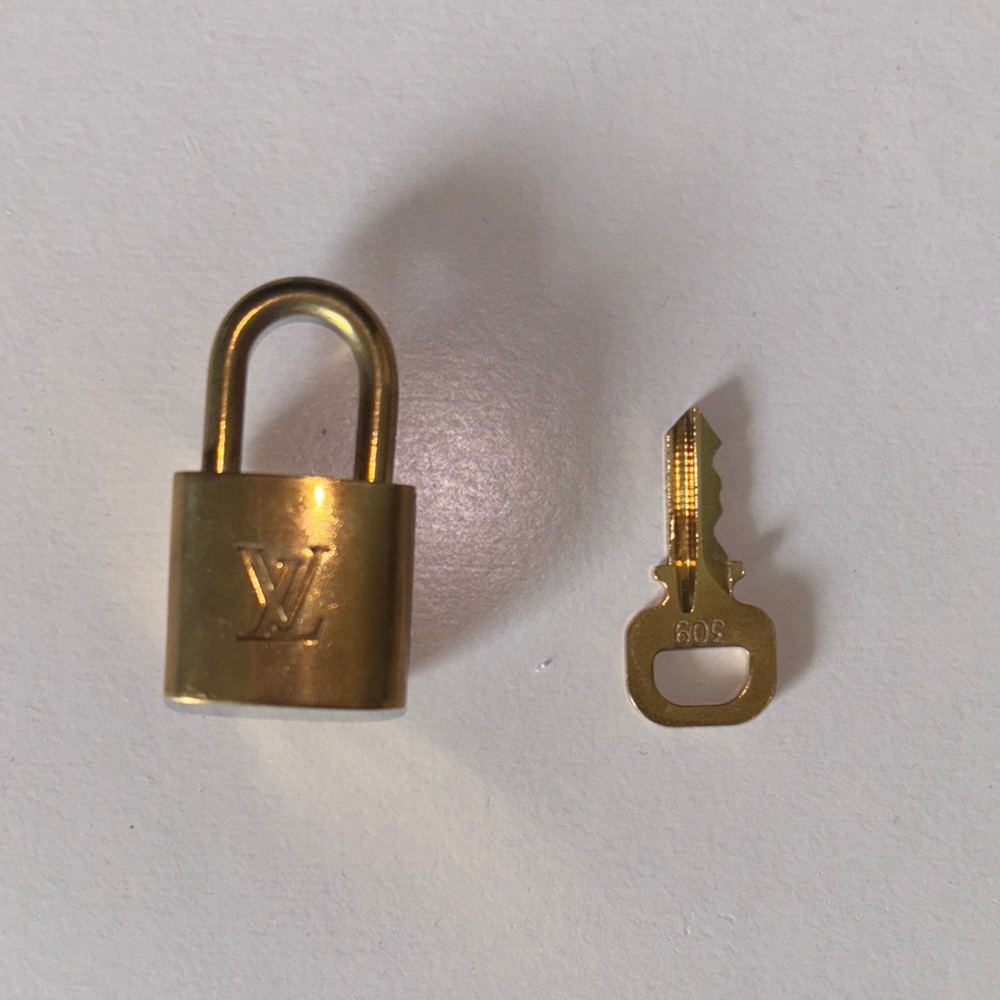 Louis Vuitton Gold-Tone Padlock with Key - 309 - GUC - Picture 3 of 6